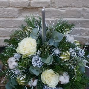 Silent Night table arrangement